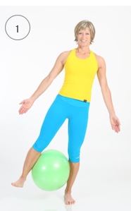 Standing exercises with the Redondo Ball Plus